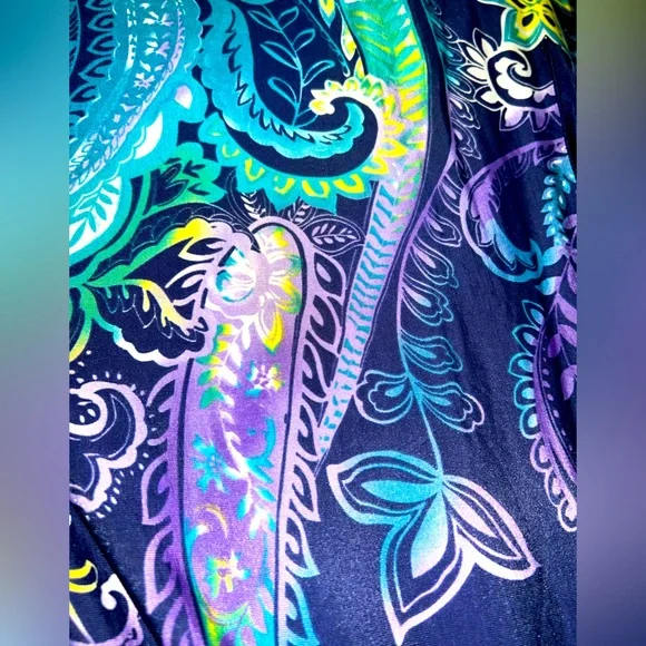 Women’s v-cut dress, size XL. Length 32”. Modern design blue purple - Picture 2 of 7